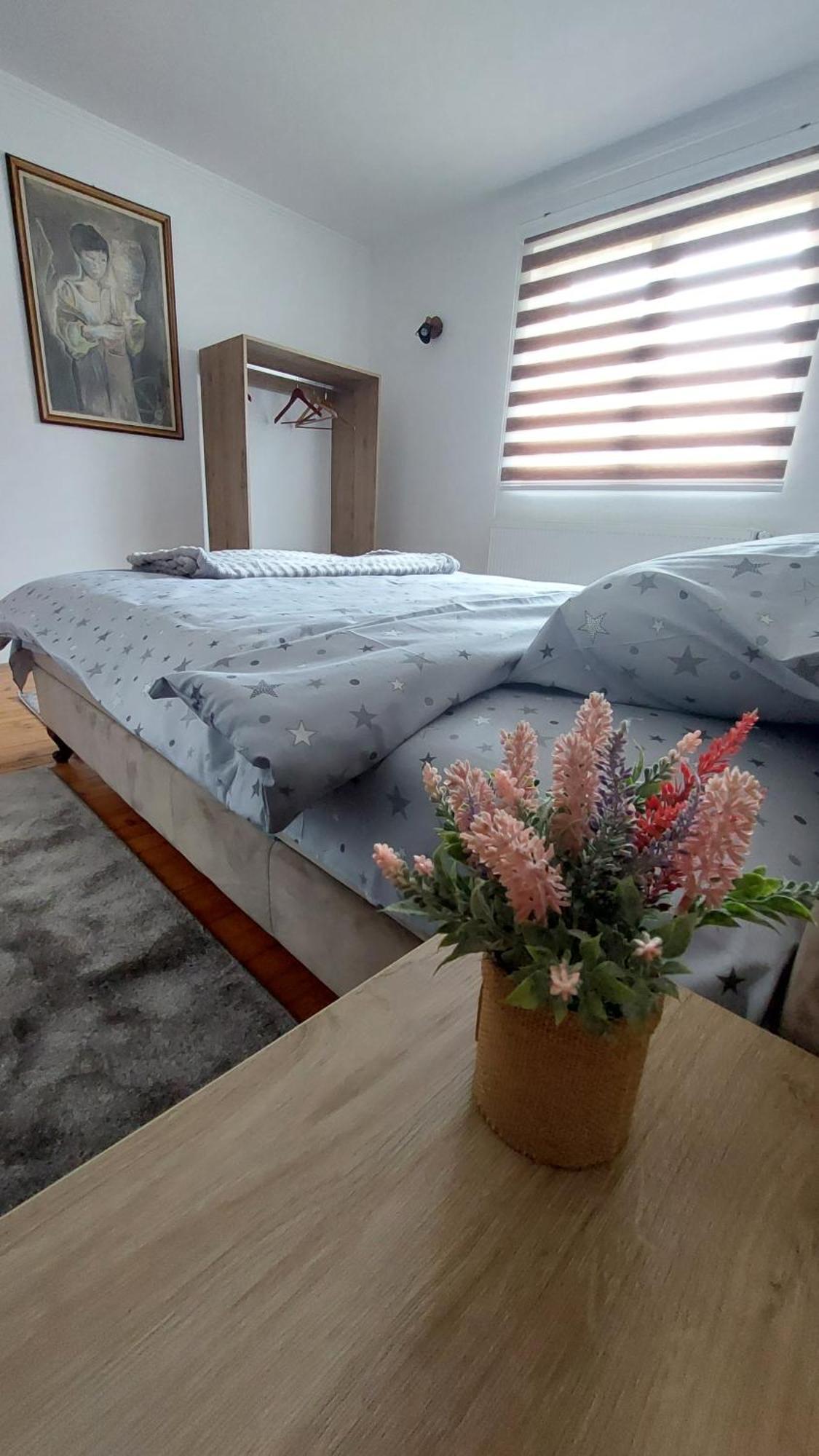Apartment "Mira" 포차 외부 사진